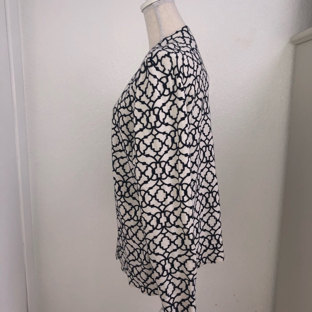 Patterned Cardigan - Picture 3 of 5